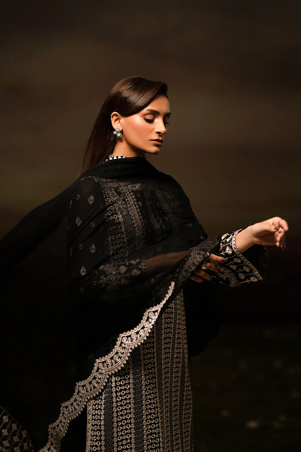 3-Piece-Embroiderd-Chiffon INBHA - FWU5708 - Image 3