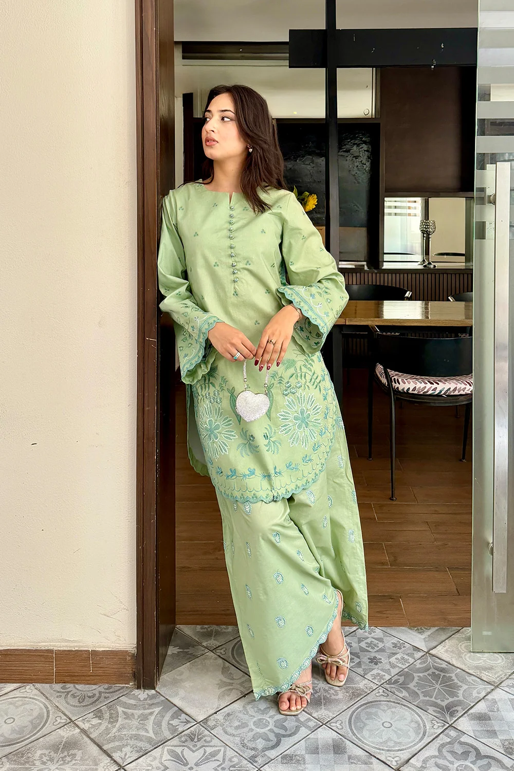 EMILIA - MSS6044